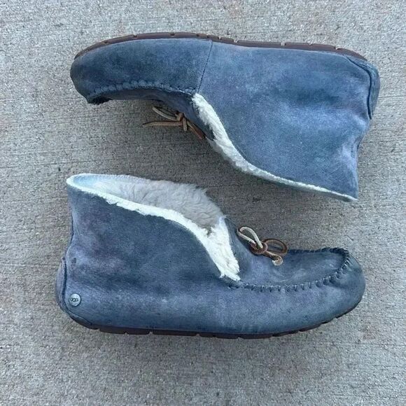 Ugg Alena Slippers Moccasins Women’s Size 8 - Picture 8 of 13